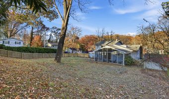 19 ROE Ln, Arnold, MD 21012