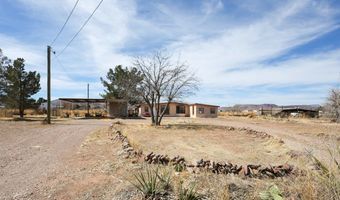 423 Mountain View Rd, Alpine, TX 79830