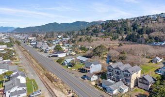 549 S FRONT St, Rockaway Beach, OR 97136