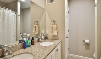 5543 REID Ln, Allentown, PA 18104