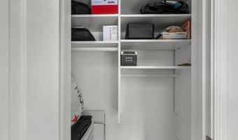 1111 N PITT St 1C, Alexandria, VA 22314