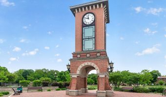 108 N Main St, Algonquin, IL 60102