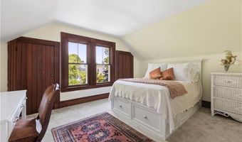 12 Park St, Newport, RI 02840