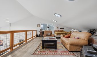 23 WHITE HORSE HILL Ln, Amissville, VA 20106