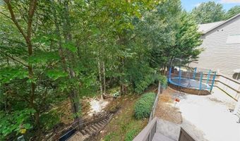 633 Wexford Ct, Acworth, GA 30102