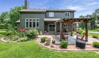 1812 N 150th St, Basehor, KS 66007