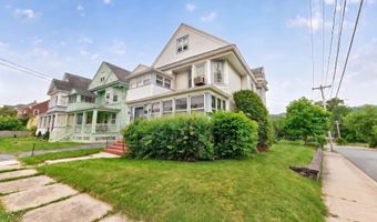 386 Division St, Amsterdam, NY 12010