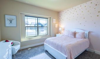3540 SARATOGA St, Cheyenne, WY 82001