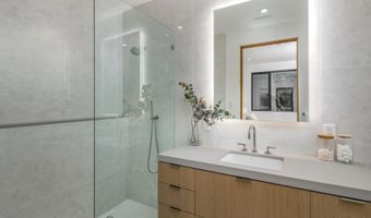 521 S Rios Ave, Solana Beach, CA 92075