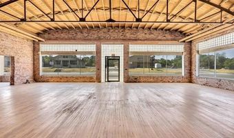 815 W Broadway St, Ardmore, OK 73401