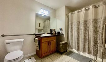 4 Bow Center Rd Unit B2, Bow, NH 03304