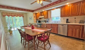459 EDGEWOOD Dr, Ambler, PA 19002