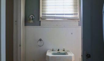 616 Broughton St, Bainbridge, GA 39817