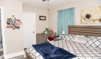 311 S D St, Albia, IA 52531