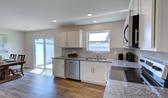111 Eleanor Cove Rd, Arden, NC 28704