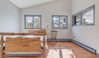 5566 Sugarloaf Rd, Boulder, CO 80302