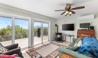 3 Grandview Dr, Berlin, NH 03570