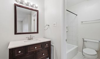 6230 EDSALL Rd 403, Alexandria, VA 22312