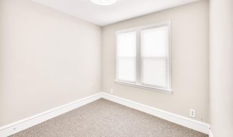 21 DOWLING Ave, Audubon, NJ 08106