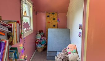 156 Bryan St, Berne, IN 46740