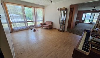 151 Cleveland Ct, Andover, OH 44003