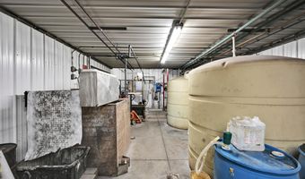 1942 PAPPY'S Ln, Orwigsburg, PA 17961