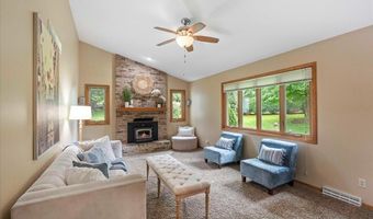 2524 CARRIEDALE Ct, Fitchburg, WI 53711