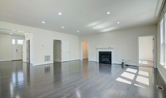 23685 KILKERRAN Dr, Aldie, VA 20105