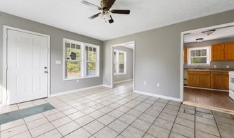 6077 E Kemper St, Bay St. Louis, MS 39520