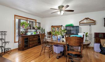 1301 S Tyler Ave, Aurora, MO 65605