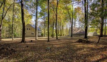 16 Kilroy Rd, Andover, NJ 07860