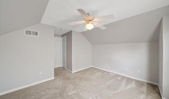 3077 Turnberry Ln, Ann Arbor, MI 48108