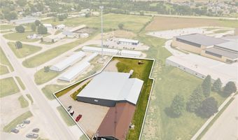 301 Old Dubuque Rd B, Anamosa, IA 52205