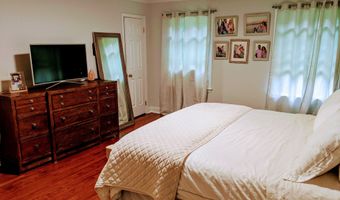 27 Katrina Cir, Bethel, CT 06801