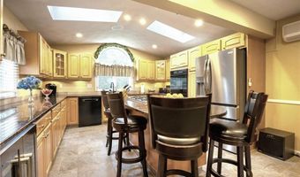 9 Patricia Dr, North Providence, RI 02904