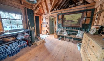 48 Old Searsport Ave, Belfast, ME 04915