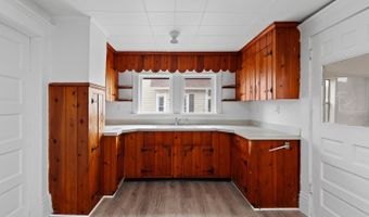 415 W Beecher, Adrian, MI 49221