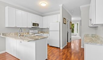 1196 Edgewater Ln, Antioch, IL 60002