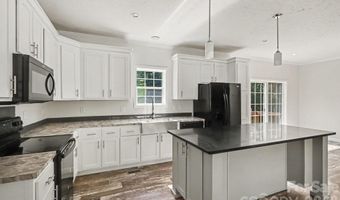 806 New Castle Ct, Albemarle, NC 28001