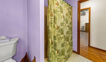 519 Country Club Dr W, Arapahoe, NC 28510
