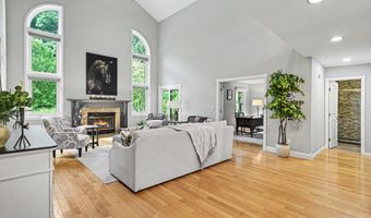 3949 S Michael Rd, Ann Arbor, MI 48103