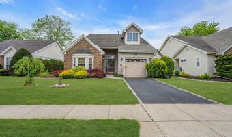 172 Sylvan Lake Blvd, Bayville, NJ 08721