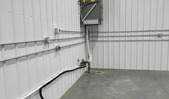 905 Kauk Ave, Alma, NE 68920
