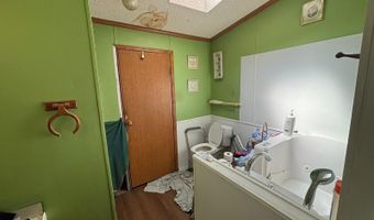 401 S 5th St, Albion, IN 46701