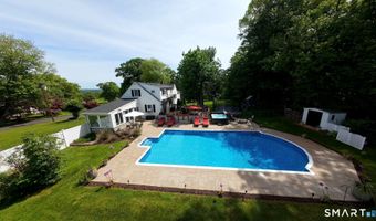13 Pleasant Rise Cir, Brookfield, CT 06804
