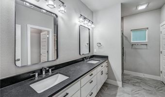 6 Duart Ln, Bella Vista, AR 72715