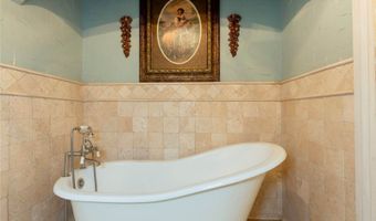 602 E Comanche St, McAlester, OK 74501