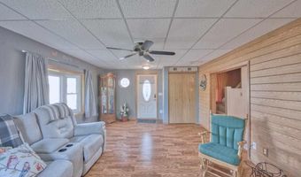 15 W 4th Ave N, Aurora, MN 55705