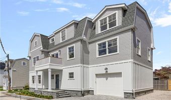 6 Sharon Ct, Newport, RI 02840