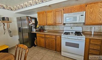 220 S Hwy 93, Challis, ID 83226